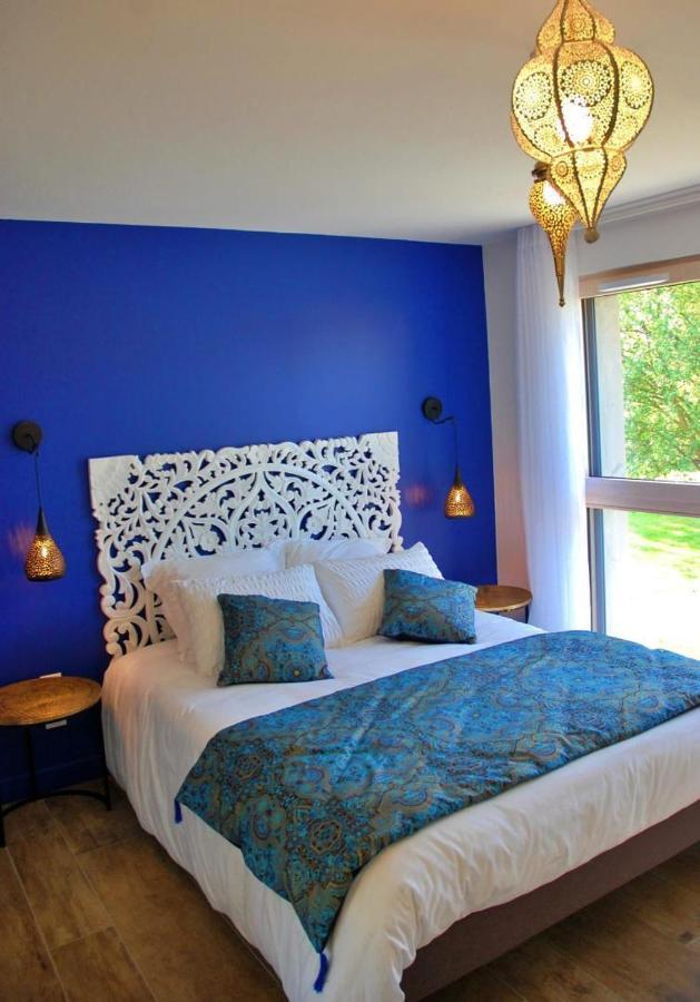La Cle Des Chaumes Bed & Breakfast Boisset-lès-Montrond Dış mekan fotoğraf