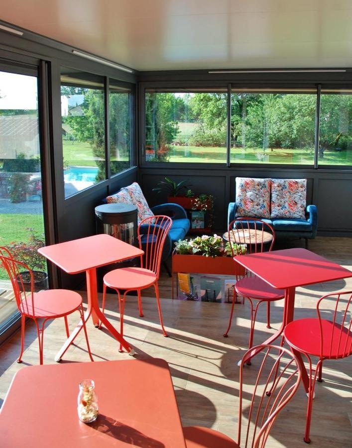 La Cle Des Chaumes Bed & Breakfast Boisset-lès-Montrond Dış mekan fotoğraf
