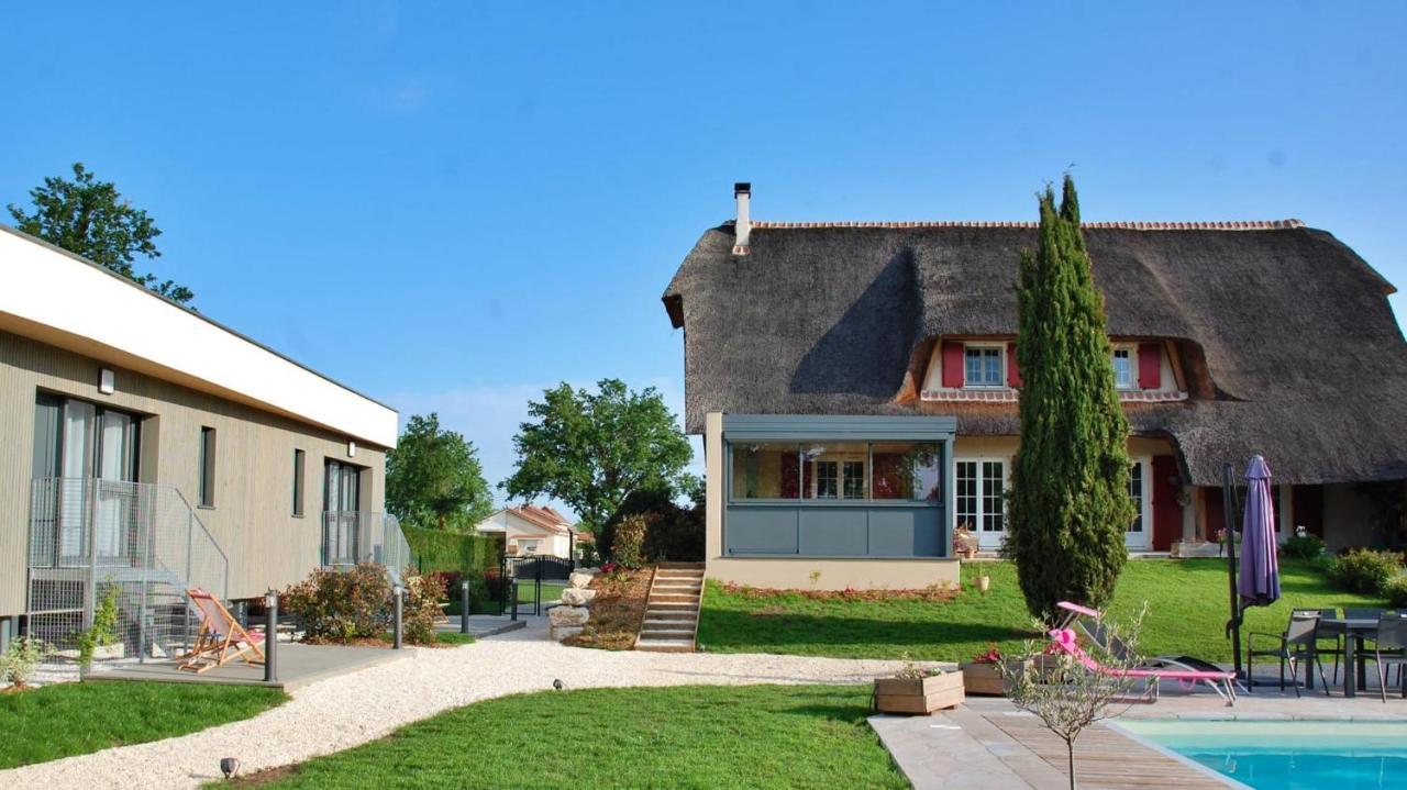 La Cle Des Chaumes Bed & Breakfast Boisset-lès-Montrond Dış mekan fotoğraf