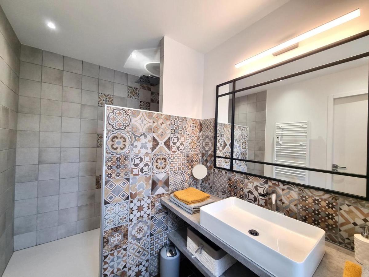 La Cle Des Chaumes Bed & Breakfast Boisset-lès-Montrond Dış mekan fotoğraf